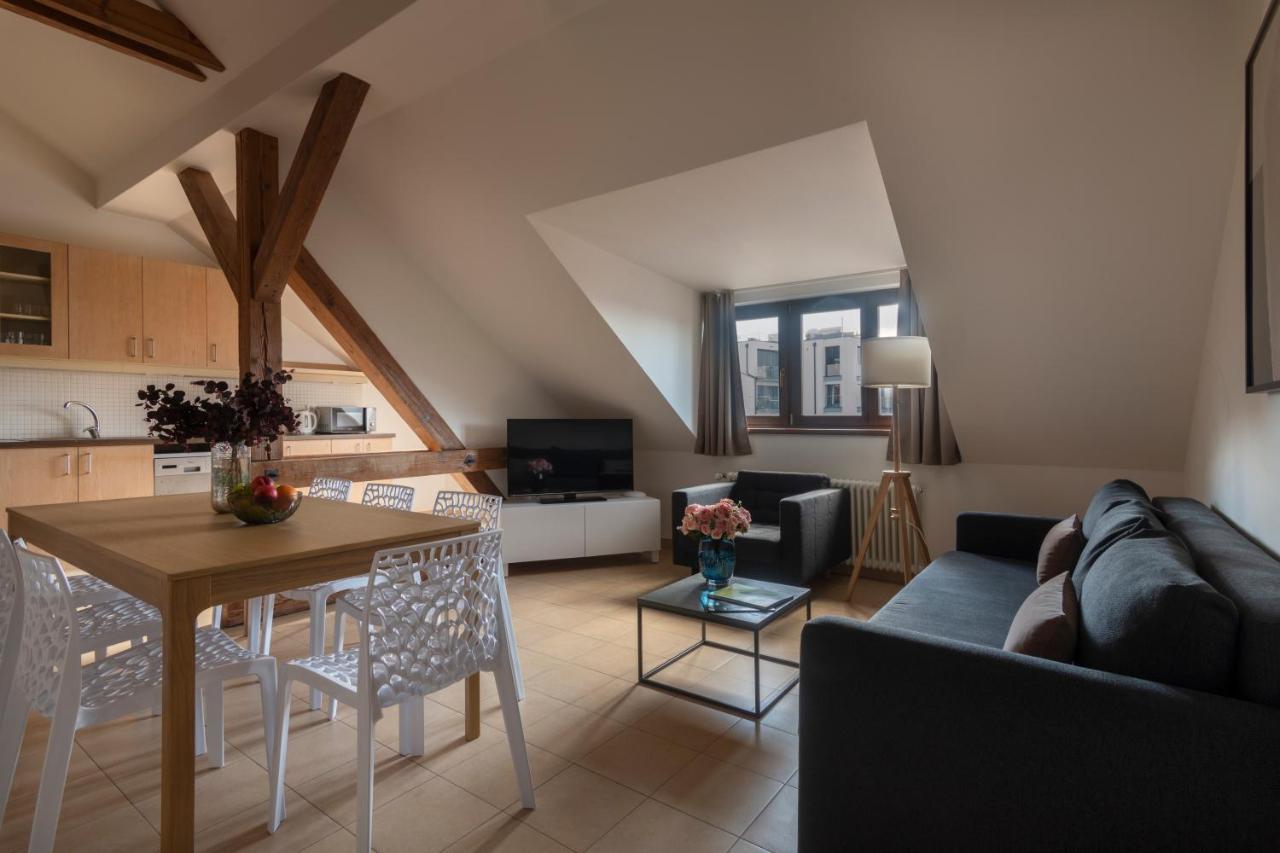 Bohemian Dreams Apartments And Suites By Dwellfort Prag Exterior foto