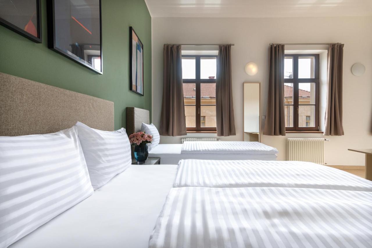 Bohemian Dreams Apartments And Suites By Dwellfort Prag Exterior foto