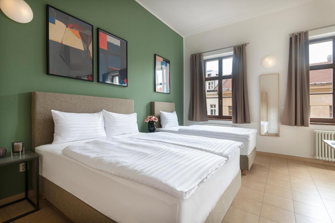 Bohemian Dreams Apartments And Suites By Dwellfort Prag Exterior foto