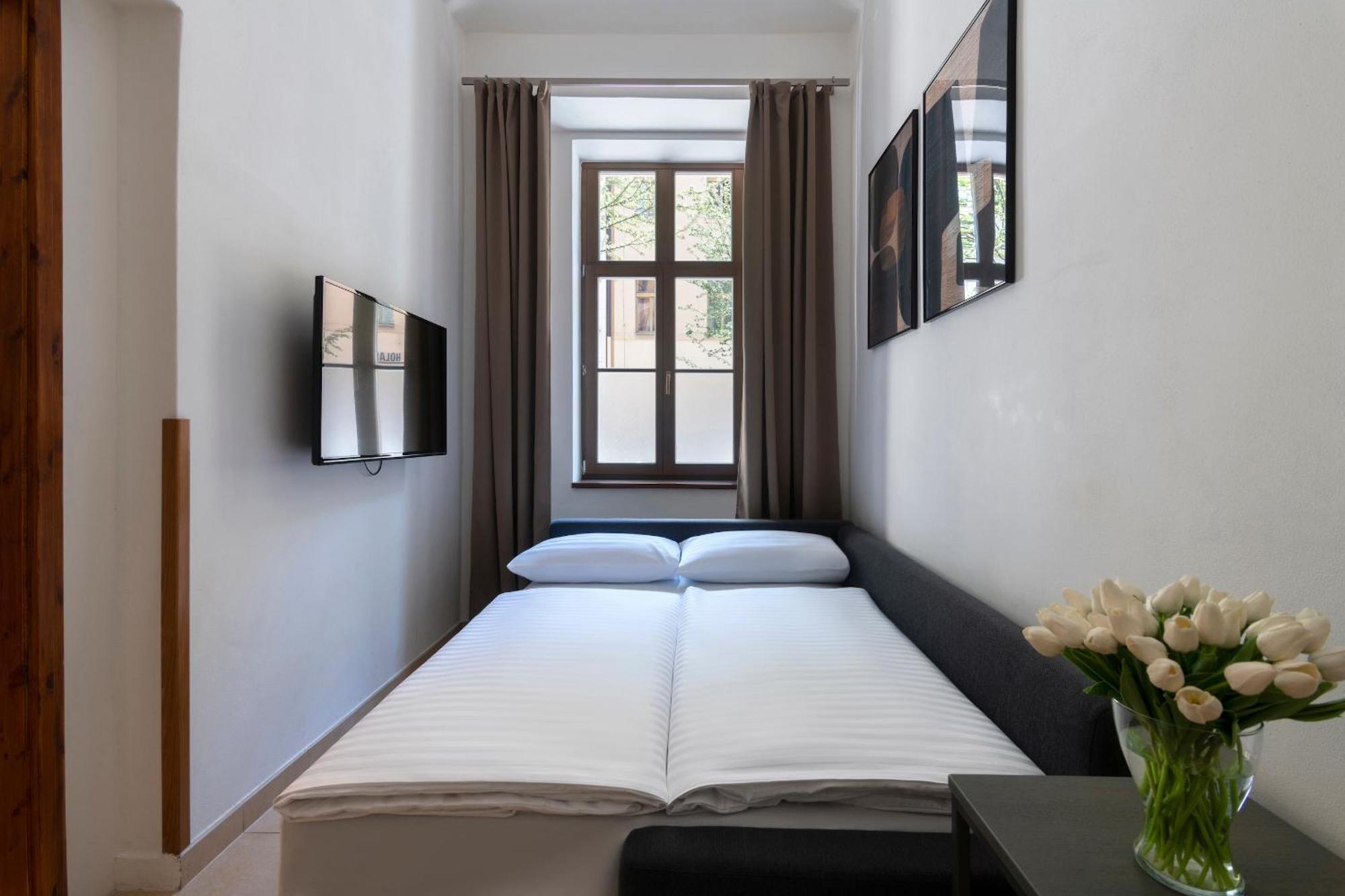 Bohemian Dreams Apartments And Suites By Dwellfort Prag Zimmer foto